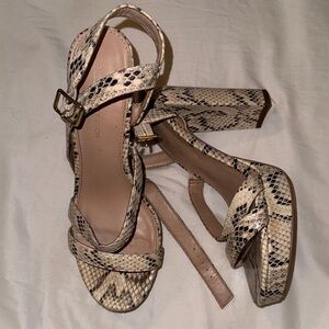 Cream and Black High Heeled Sandals with Stiletto Heel and Adjustable Straps